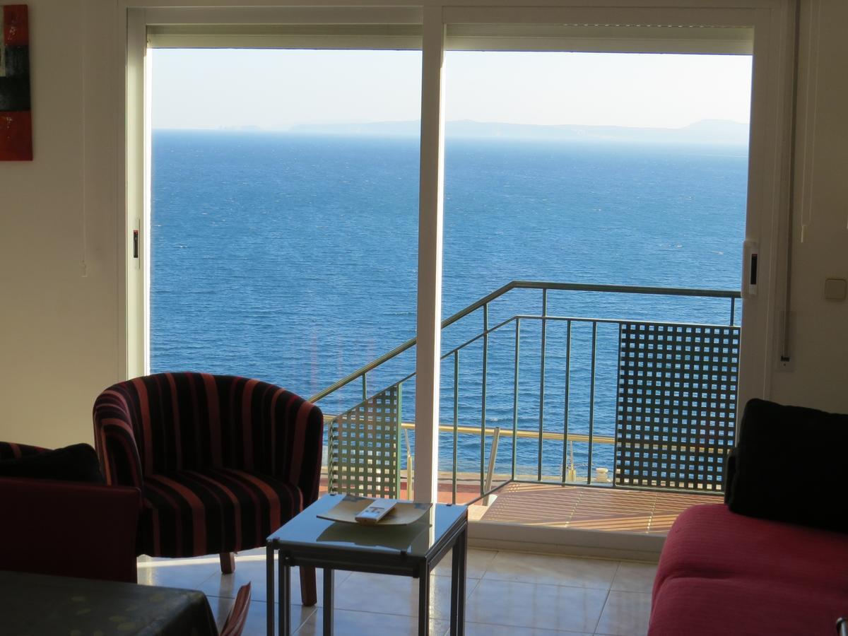 Turo Marina 3 Villa Roses Exterior photo